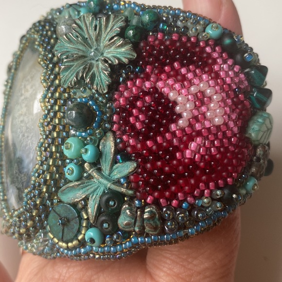 One of a kind bracelet with real stone - Picture 2 of 8